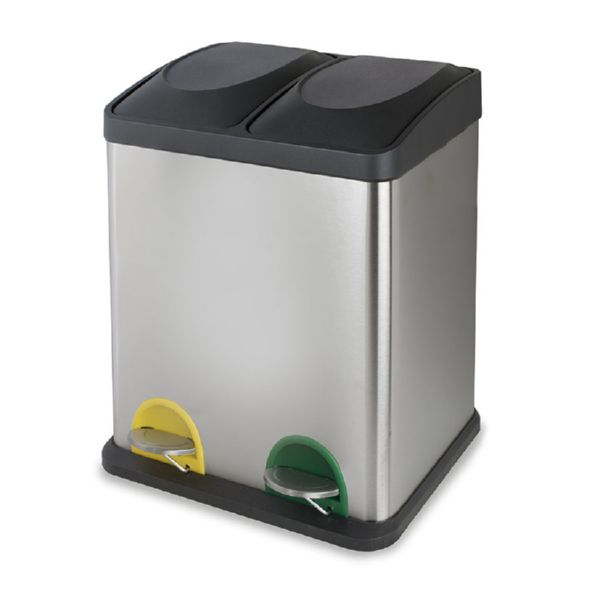 Cubo pedal ecológico.